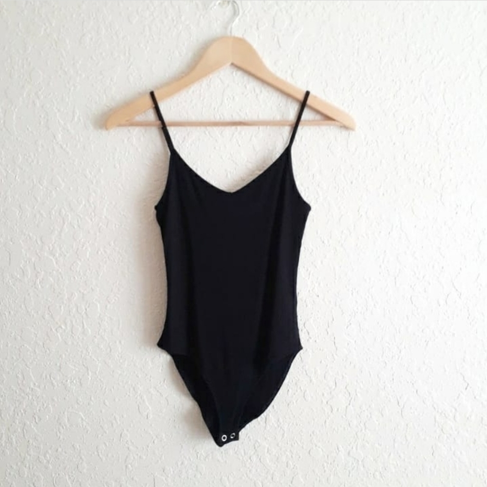 Forever 21 black bodysuit (ribbed) NWT